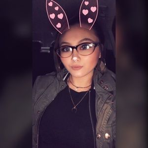 Meet your Posher, Wendy